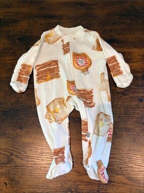 Burt's Bees Baby Cream Footed One-Piece French Toast Pancake Syrup Newborn